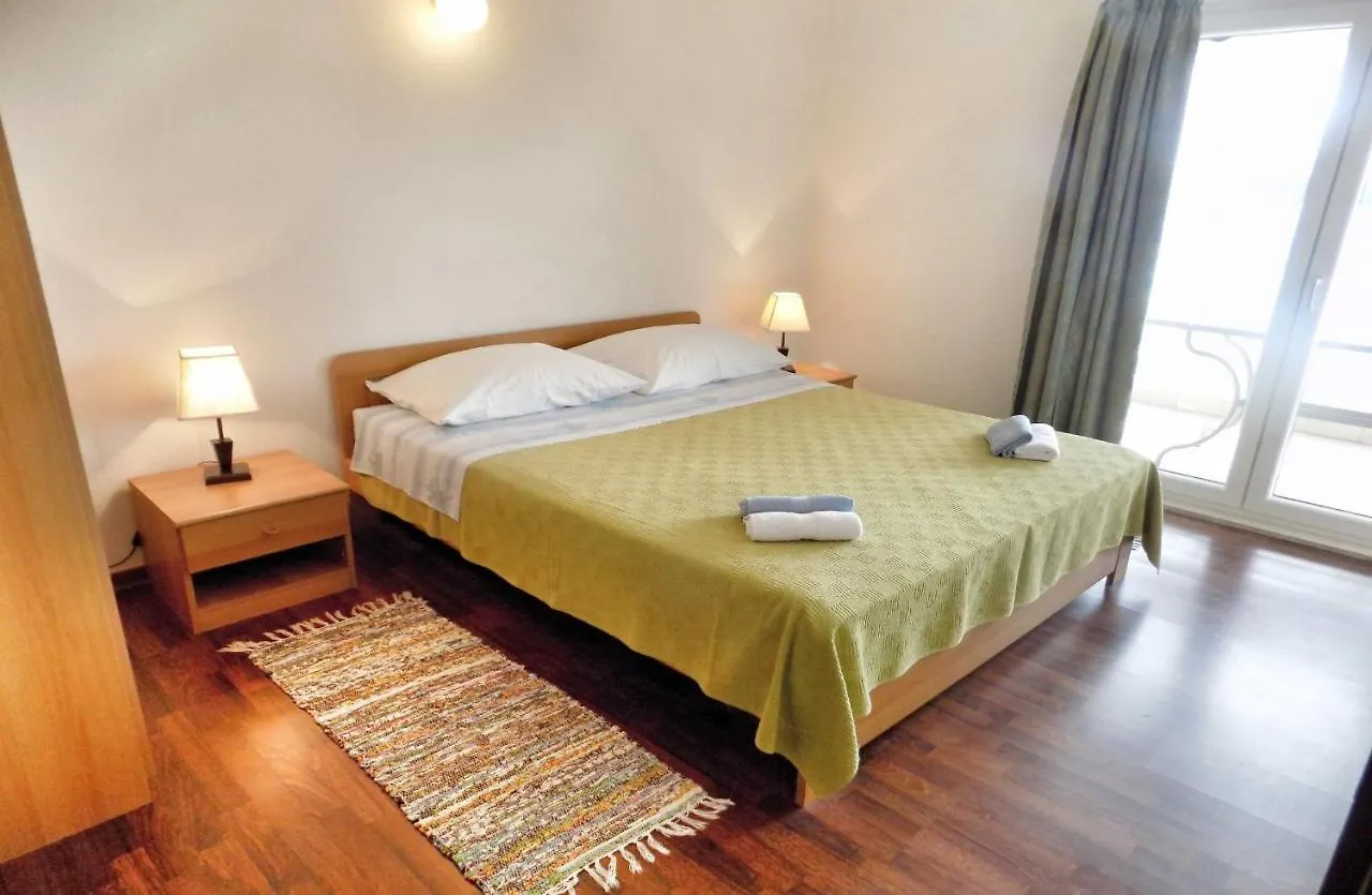 Apartments Palma On The Beach Trogir 0*,