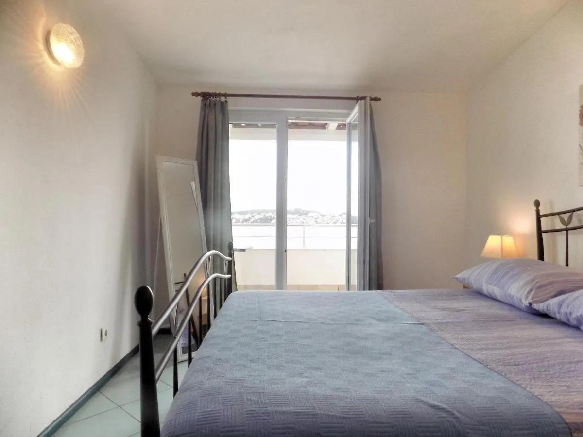 Apartments Palma On The Beach Trogir Croatia